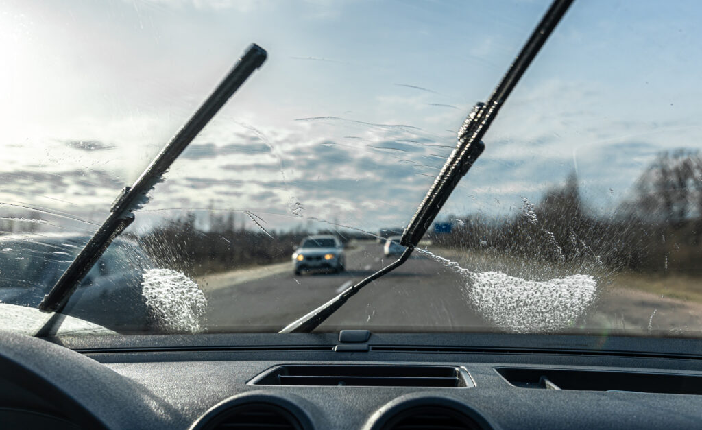 non-toxic-windshield-washer-fluid-scaled