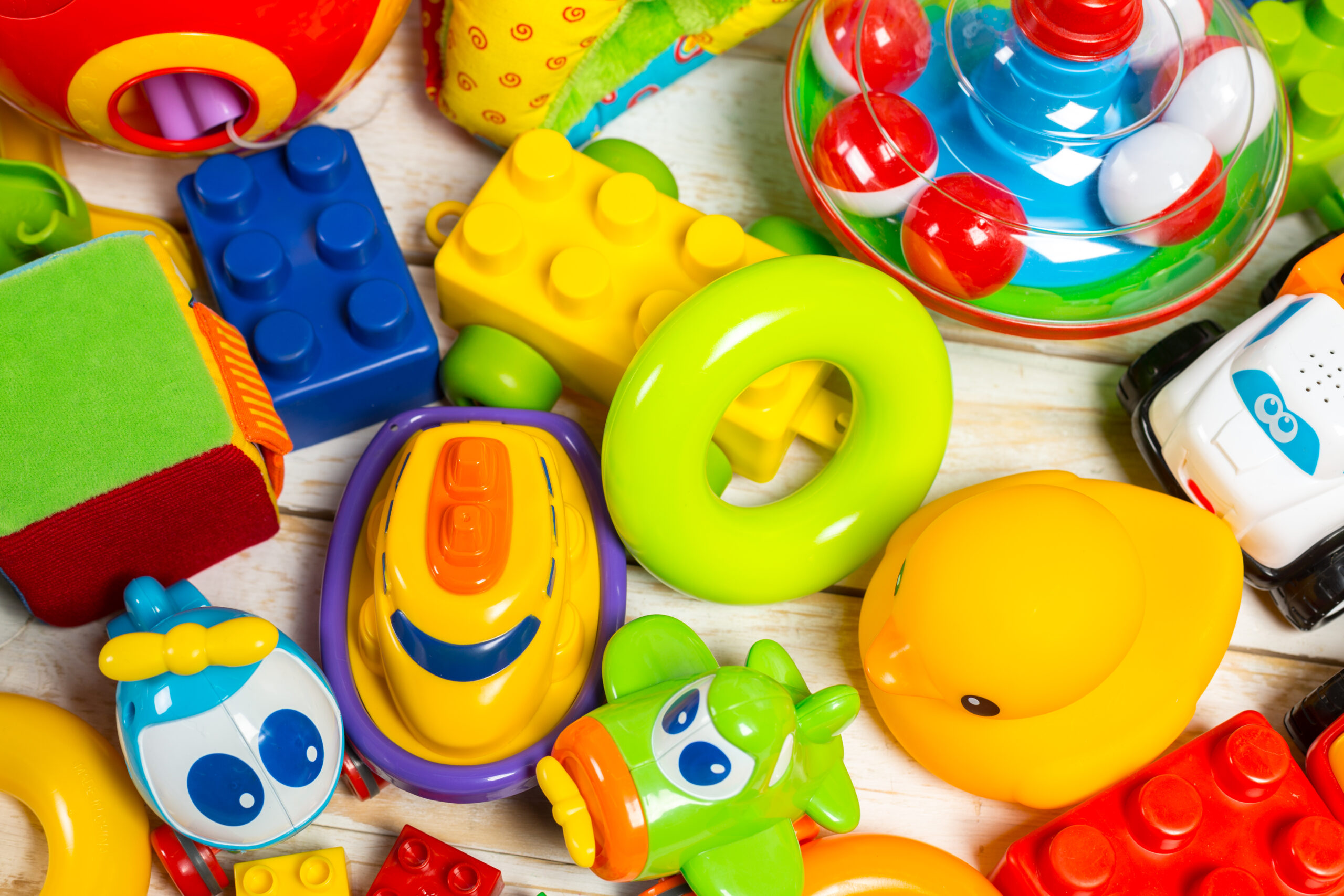 non-toxic baby toys cleaner